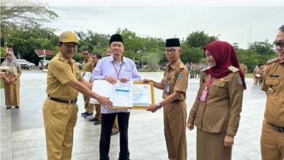 Serahkan Piagam Penghargaan, Ombudsman Perwakilan Sumsel Apresiasi Konsistensi Pemkab OKU Timur