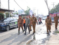 Jalan Rusak di Sultan M Mansur Mendapatkan Perhatian Khusus Ratu Dewa