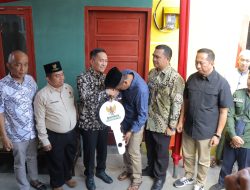 Dulu Korban Kebakaran, Faisal Bahagia Terima Kunci Rumah Baru Dari Ratu Dewa