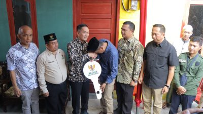 Dulu Korban Kebakaran, Faisal Bahagia Terima Kunci Rumah Baru Dari Ratu Dewa