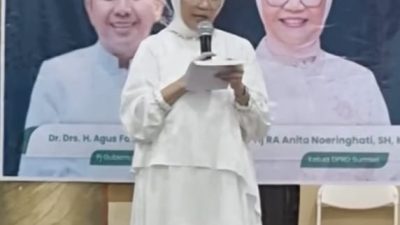RA Anita Noeringhati Apresiasi Manaqib dan Sholawat di Ponpes Aulia Cendikia