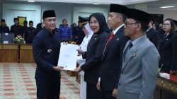 Ratu Dewa Lantik 91 Pejabat Pemkot Palembang Esselon III dan IV 