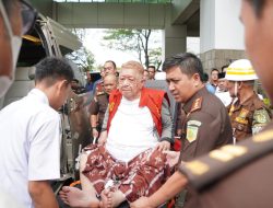 Kejari Muba Jemput Paksa H Alim Tersangka Pengadaan Tanah Jalan Tol Betung-Tempino