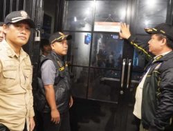 Satpol PP Kabupaten Tangerang Segel Tempat Biliard di Tigaraksa