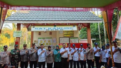 Tiga Pilar Keamanan Wilayah Hukum Kecamatan Sanga Desa Raih Penghargaan Terbaik Pos Simkamling