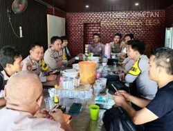 Kapolsek Sanga Desa Perkuat Peran Bhabinkamtibmas Lewat Pengarahan Strategis Jaga Kamtibmas