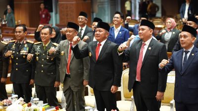 Dari Palembang, Herman Deru Saksikan Momen Bersejarah Pidato Perdana Presiden Prabowo