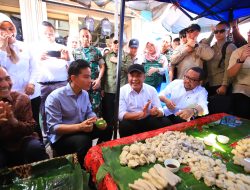 Wapres Gibran dan Gubernur Herman Deru Tunjukkan Kedekatan Pemimpin dengan Rakyat Palembang