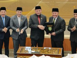 DPRD Sumsel Bersama Gubernur Tanda Tangani Nota Kesepakatan perubahan KUA dan PPAS APBD TA 2025