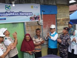 Cahaya dan Harapan di HLN ke-80: PLN Sambungkan Listrik Gratis bagi Keluarga Prasejahtera di Padang