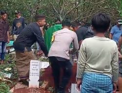Perangkat Desa Setiamekar Hadiri Giat Pemakaman Alm Amar Yang Alami Musibah Tenggelam Dibantaran Kali Jambe