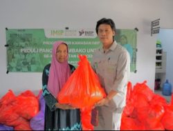 IMIP Berbagi Sembako untuk Dhuafa dan Lansia di 12 Desa