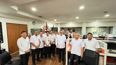 Sekda Edward Candra Silaturahmi ke Kantor OPD Usai Libur Lebaran, Pastikan Pelayanan Publik Tetap Prima