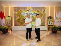 Misi Besar untuk Pendidikan Gratis di OKU Timur Bupati Lanosin Datangi Kemensos RI
