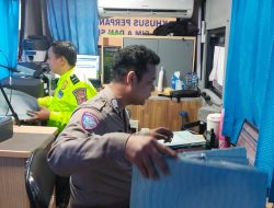 Humanis! Satlantas Polres Karawang Layani Perpanjangan SIM untuk Masyarakat yang Taat Pajak