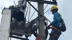 PLN ULP Kayuagung Perkuat Keandalan Listrik di Desa Celikah Melalui Relokasi LBS dan Pemeliharaan Jaringan