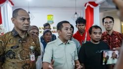 Terjebak Janji Upah Tinggi di Kebun Tebu, Bupati Aep Selamatkan 8 Warga Karawang Diduga Korban TPPO