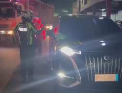 Mobil Bernopol R1 126 Diduga Ditilang Polisi