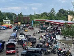 PEMKAB OKU SELATAN TINDAK LANJUTI HASIL RAPAT BUPATI, ANTREAN BBM DI SEJUMLAH SPBU TERPANTAU LEBIH TERTIB