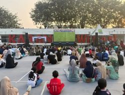 Antusias Masyarakat Kunjungi Nobar Juara di Lapangan Karangpawitan