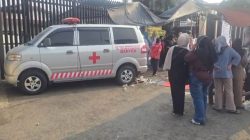 Upamas Warga Tegal Murni Balaraja Tutup Dua Gerbang PT Pemi,  Mobil Ambulans Dijadikan Blokade