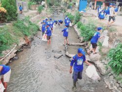HUT Ke-25 Partai Demokrat, Demokrat Karawang Wujudkan Kepedulian Lingkungan Lewat Gerakan Langit Biru Indonesia Asri