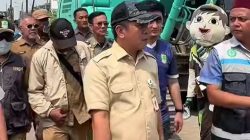 Optimalkan Fungsi Saluran Air, Pemkab Karawang Tertibkan Bangli Diatas Saluran Drainase