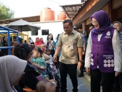 Pemkab Karawang Berikan Vitamin dan Kalsium Sebagai Upaya Penurunan Angka Stunting Secara Serentak di 30 Kecamatan