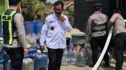 Kades Mulyasejati Apresiasi Brimob Polda Jabar dan Kapolsek Ciampel Beserta Jajaran Salurkan Air Bersih dan Memohon Pemkab Karawang untuk Alirkan Air PAM ke Kampung Jangga