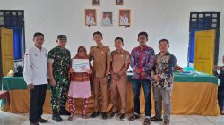 Kades Sumberingin Aprizal Yandi Salurkan BLT DD kepada 9 KPM, Masing-Masing Terima Rp1,8 Juta