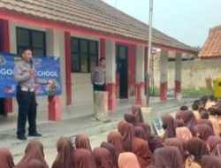 Polres Metro Bekasi Tanamkan Tertib Berlalu Lintas dan Anti-Bullying Sejak Dini melalui Police Goes to School
