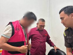 Diduga Korupsi Dana Desa Rp759 Juta, Mantan Kades Sukarami Ditahan Kejari OKU Selatan